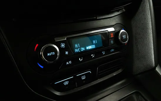 Ford Focus 1.60 Робот, фото №1