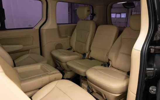 Hyundai Grand Starex 2.50 Автоматическая, фото №1